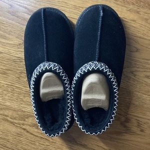 UGG - Tasman Slipper, Black - Women’s Size 7
